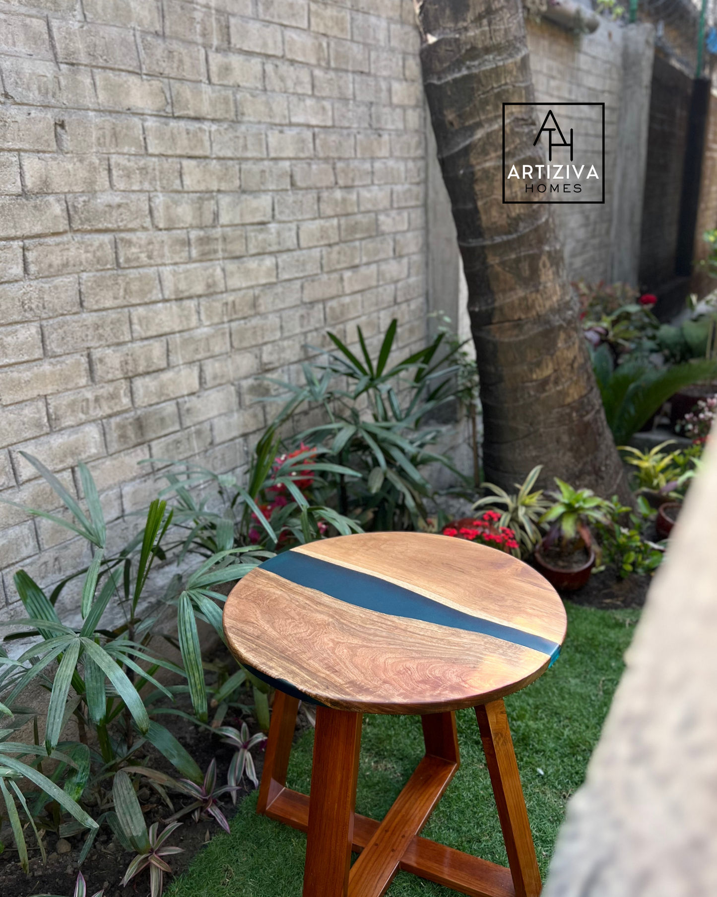 Teal Serenity Wood Cookie Corner Table – A Fusion of Nature & Elegance