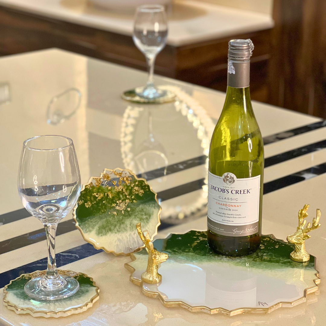 Pearl Vineyard Tray & Coasters Set